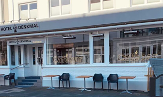 Dinos Cafébar