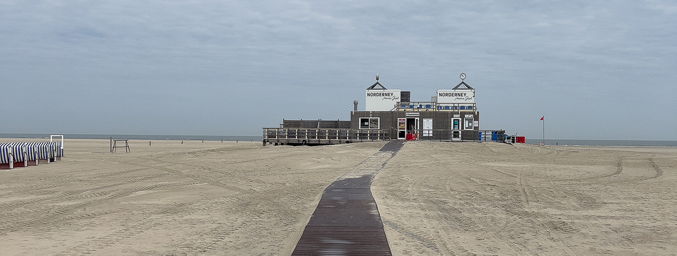Strandweg zur Strandkorbvermietung auf Norderney