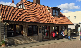 bugatti Store