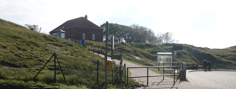 Postbriefkasten am Leuchtturm 1